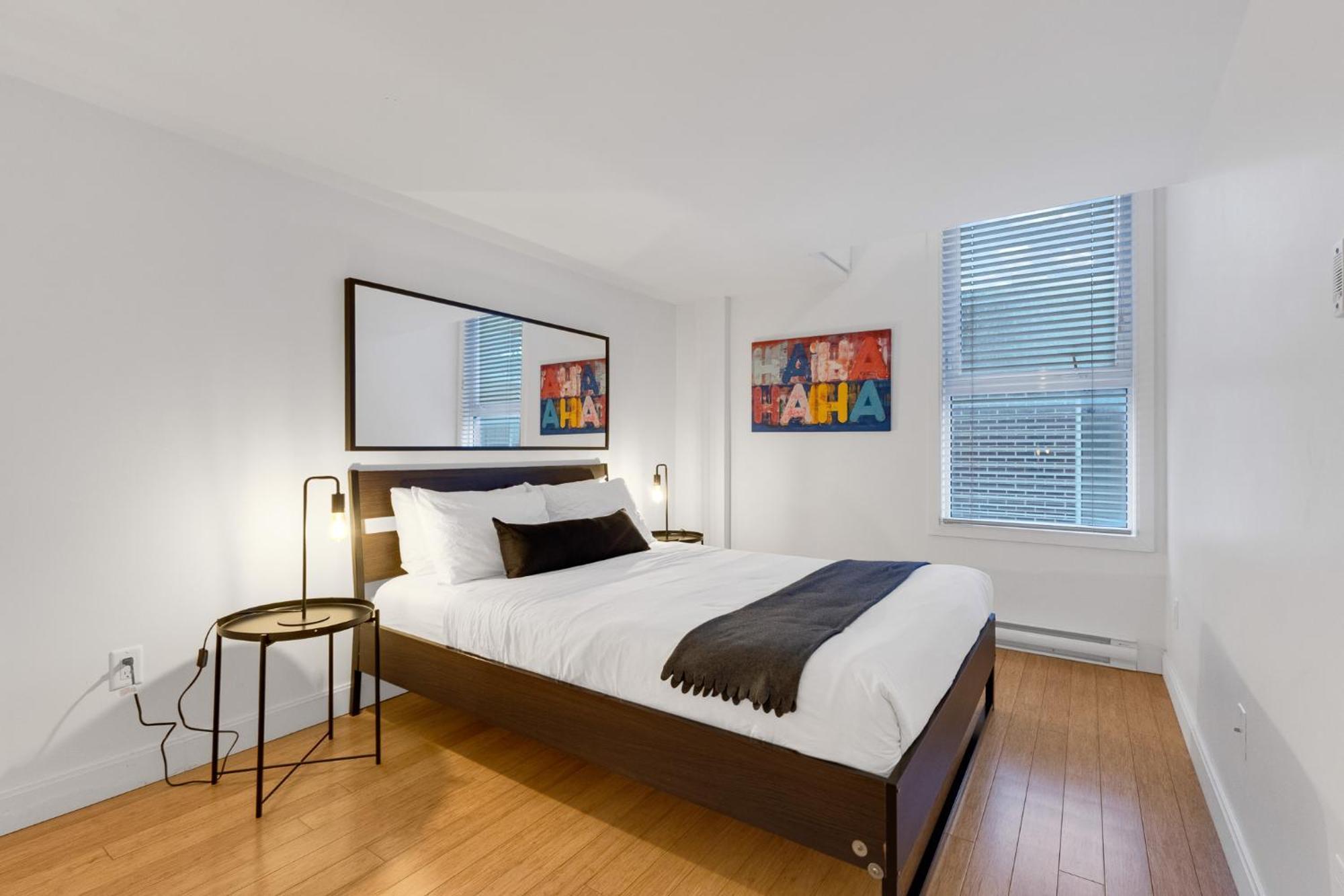 Liv Mtl Main Aparthotel Montréal Eksteriør bilde