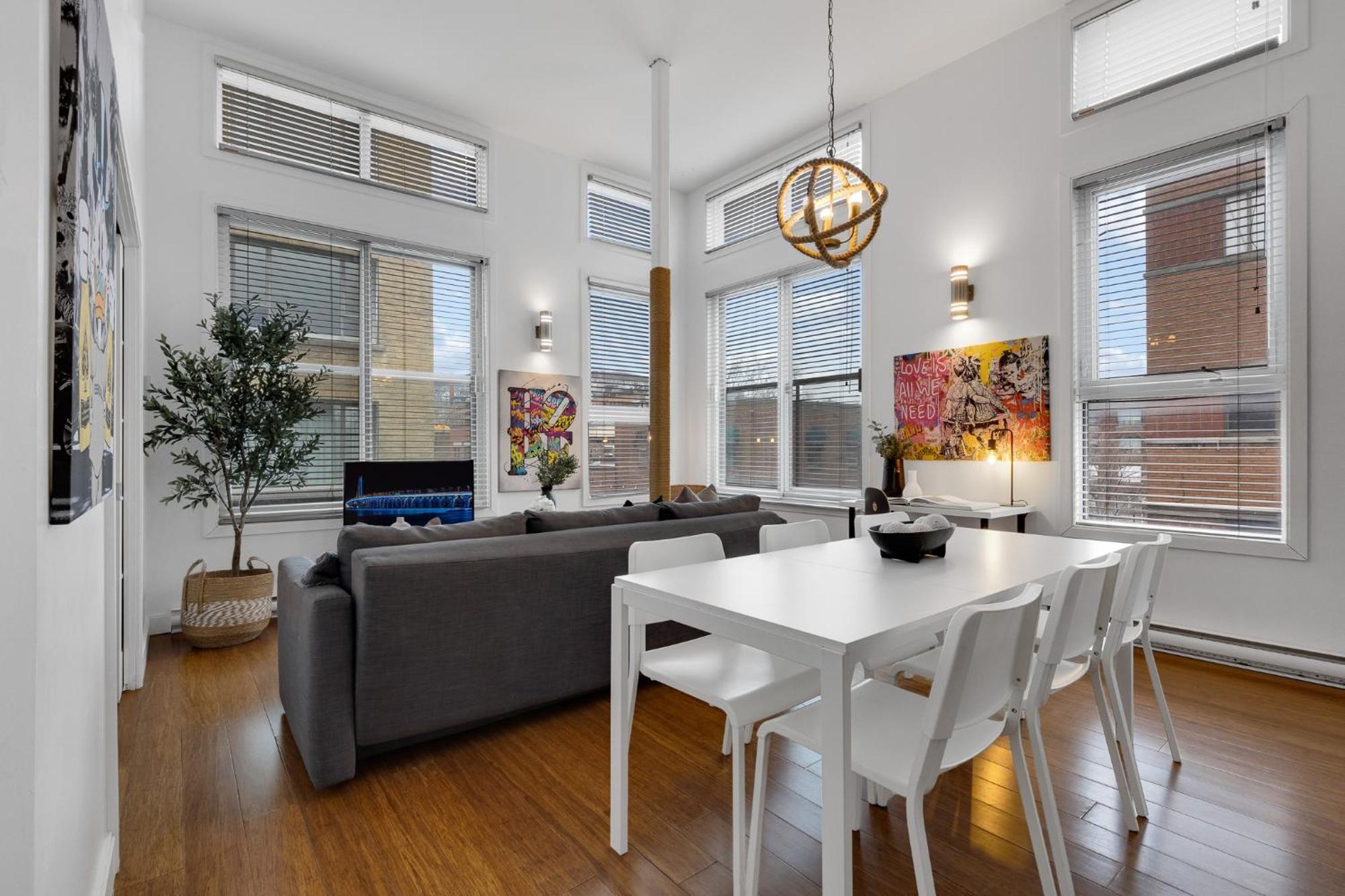 Liv Mtl Main Aparthotel Montréal Eksteriør bilde