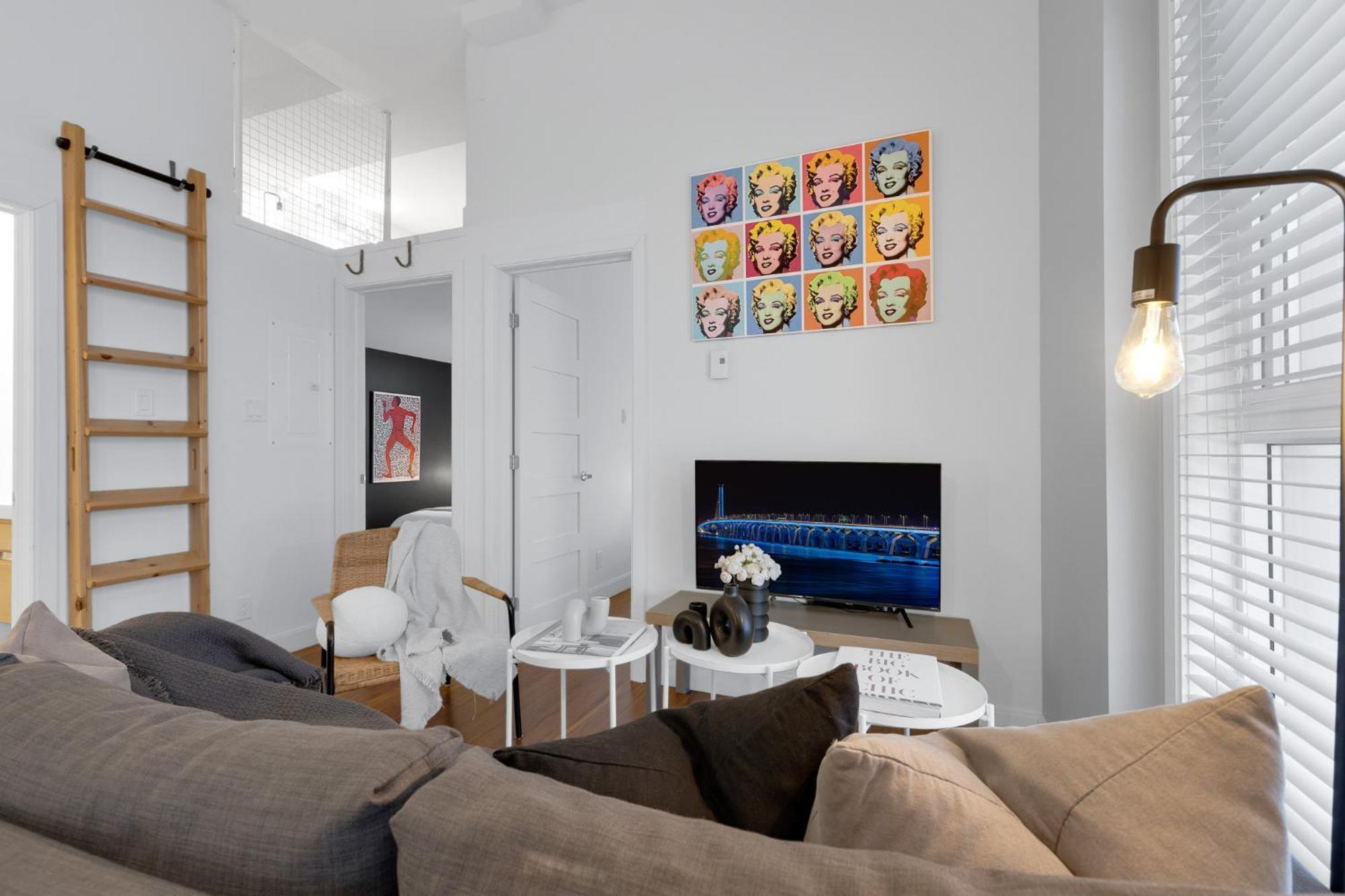Liv Mtl Main Aparthotel Montréal Eksteriør bilde