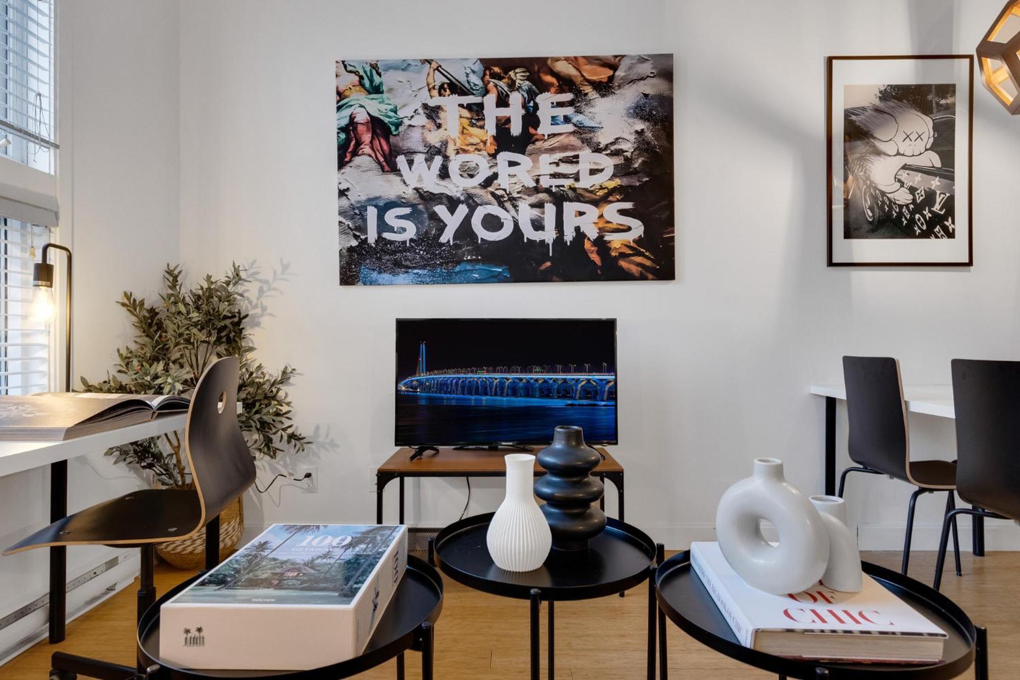 Liv Mtl Main Aparthotel Montréal Eksteriør bilde